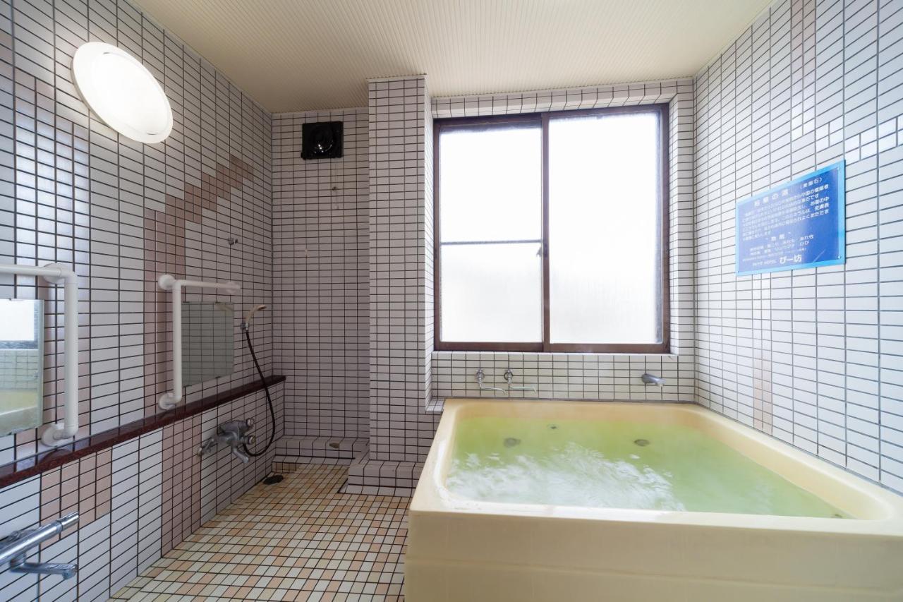 Petit Hotel P-Bow Хакуба Екстериор снимка